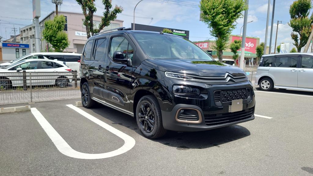 BERLINGO Edition Noire 入荷しました！