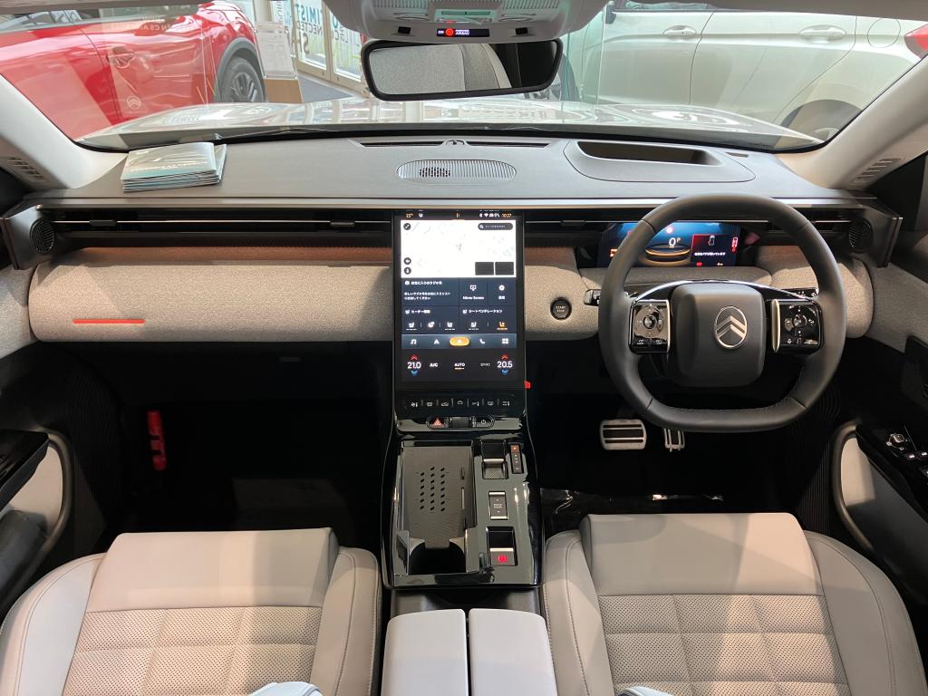 NEW C5AIRCROSS デビューフェア